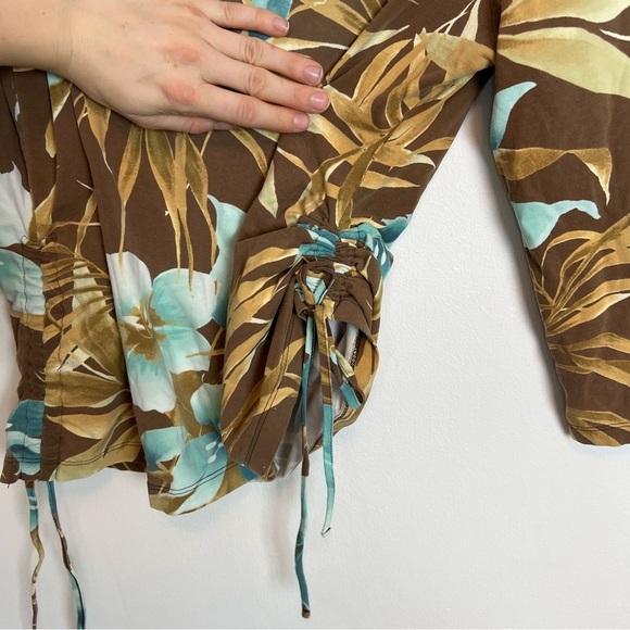 Vintage Caribbean Joe Tropical Hibiscus Print Ruched Sode Tee sz Md Vacation - Picture 6 of 10